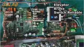 Découvrez pourquoi choisir le panneau d'affichage original du linteau de porte d'ascenseur KONE avec horloge côté soudure KM863270G02