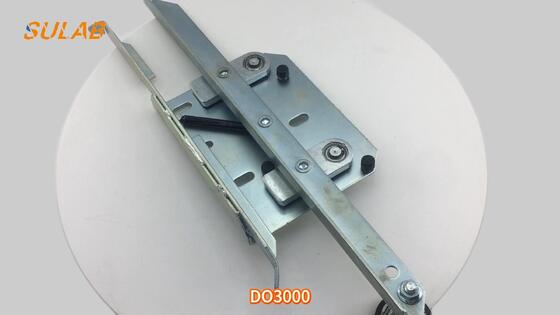 Lame de verrouillage de porte d'ascenseur XIZI OTIS DO3000 et ensemble de couteau de porte en acier au carbone 45# avec placage zinc-nickel pour une résistance au brouillard salin de 72 heures