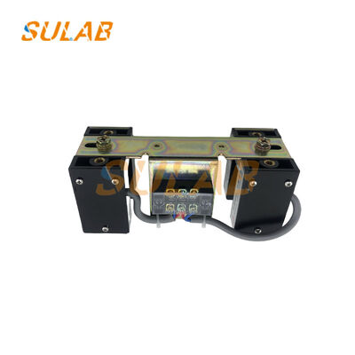 YG-25 G1 Capteur de nivellement de proximité magnétique Commutateur de position au sol d'ascenseur à fente en U 250 V 3 A IP67 Anti-poussière et anti-éclaboussures Détection précise de la position du niveau du sol